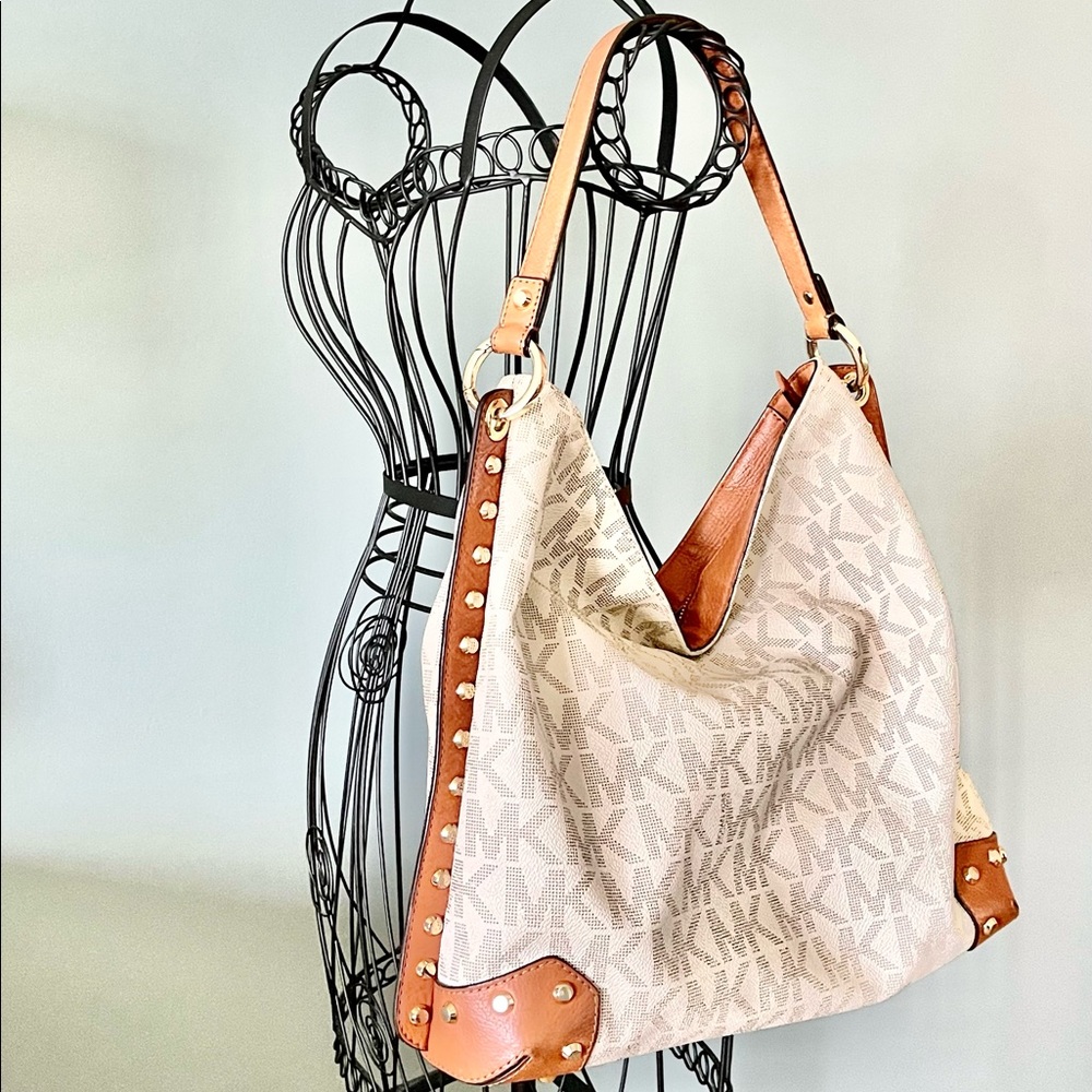 Micheal Kors- studded Serena bag- limited edition